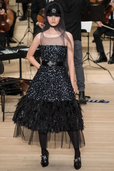 Look 79